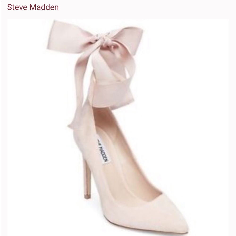 Steve Madden Blush pumps